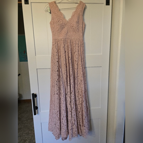 VERA WANG Dress pink lace dress size 2 - Picture 1 of 12